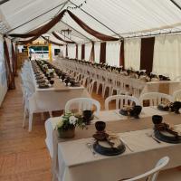 tente de notre partenaire de 120 places