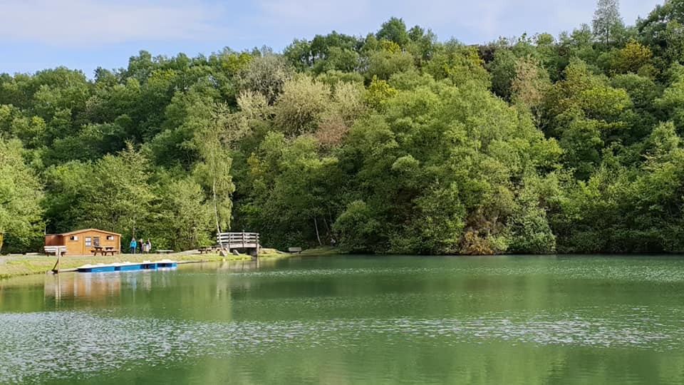  l'etang du Mont Castre