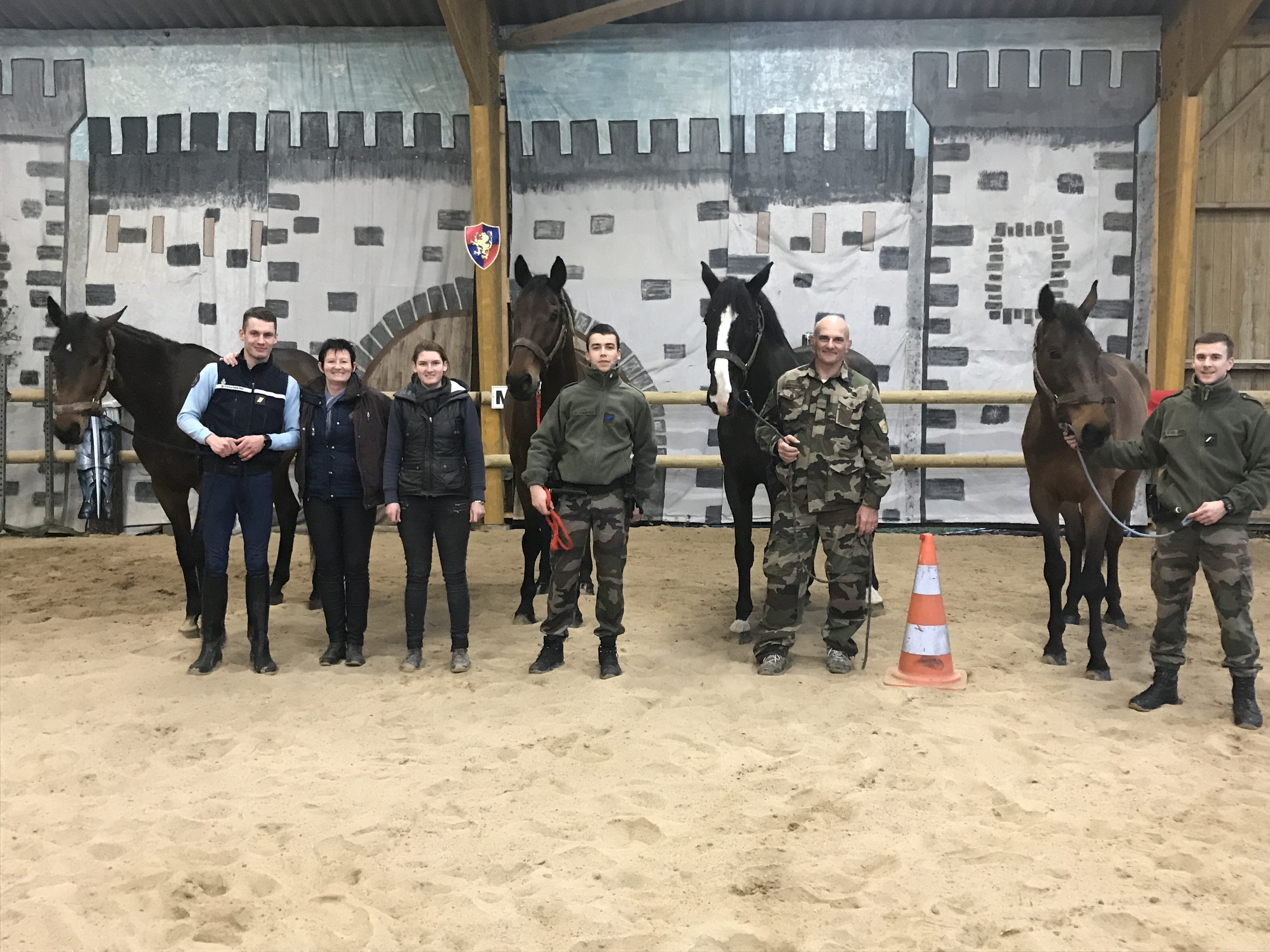 Garde républicaine a l ecurie leseigneur